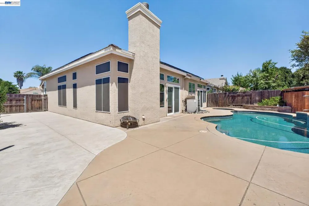 250 Fox Meadow Ct Tracy, CA 95376