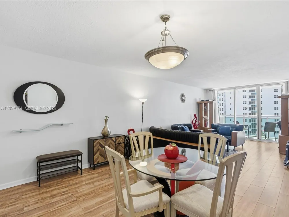 3000 S Ocean Dr #718 Hollywood, FL 33019