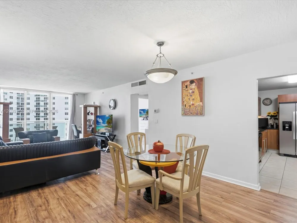 3000 S Ocean Dr #718 Hollywood, FL 33019