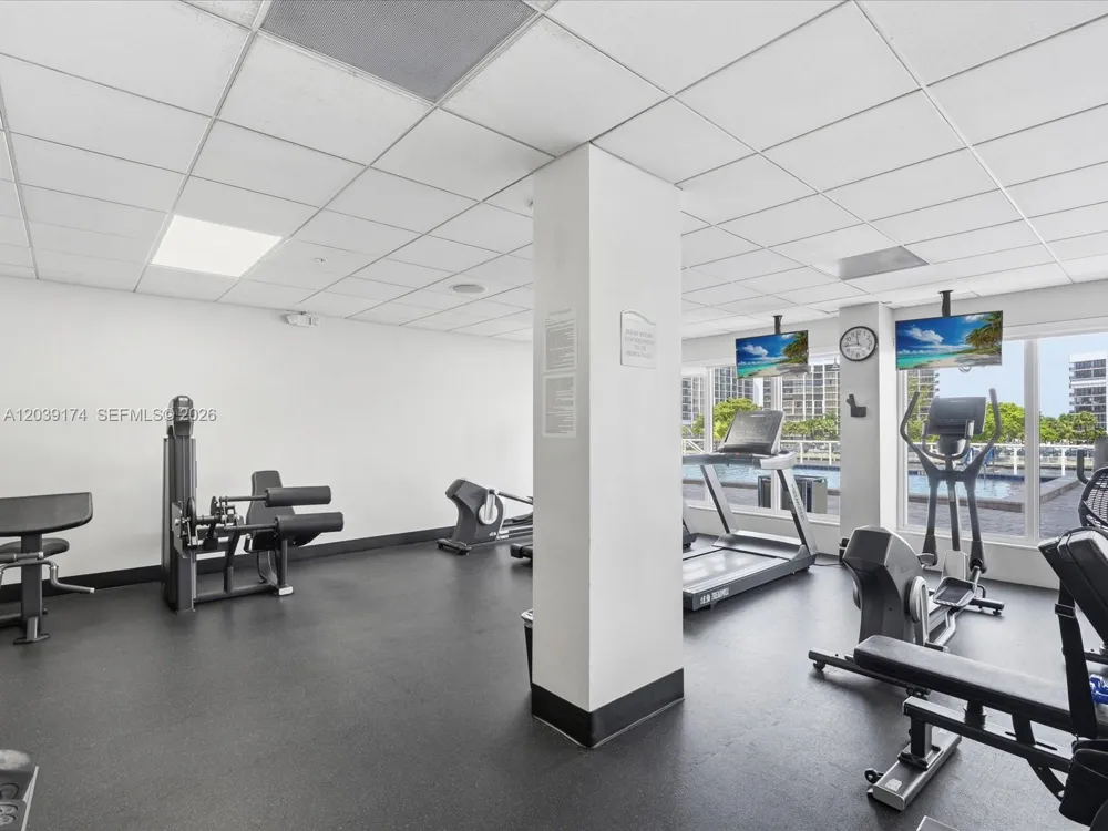 3000 S Ocean Dr #718 Hollywood, FL 33019