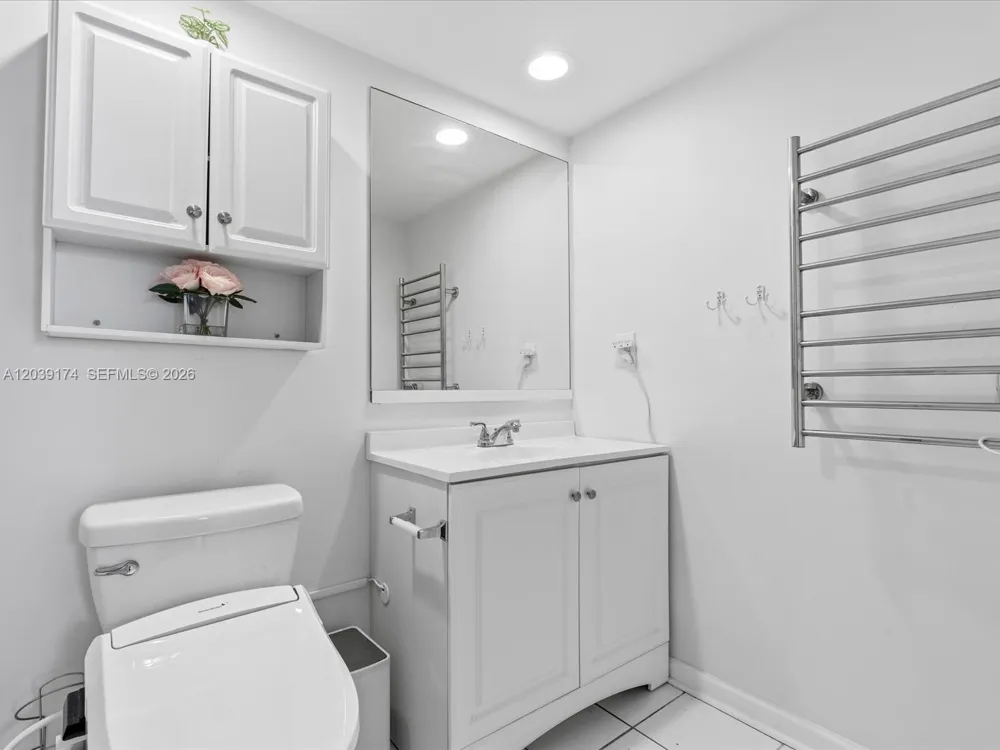 3000 S Ocean Dr #718 Hollywood, FL 33019