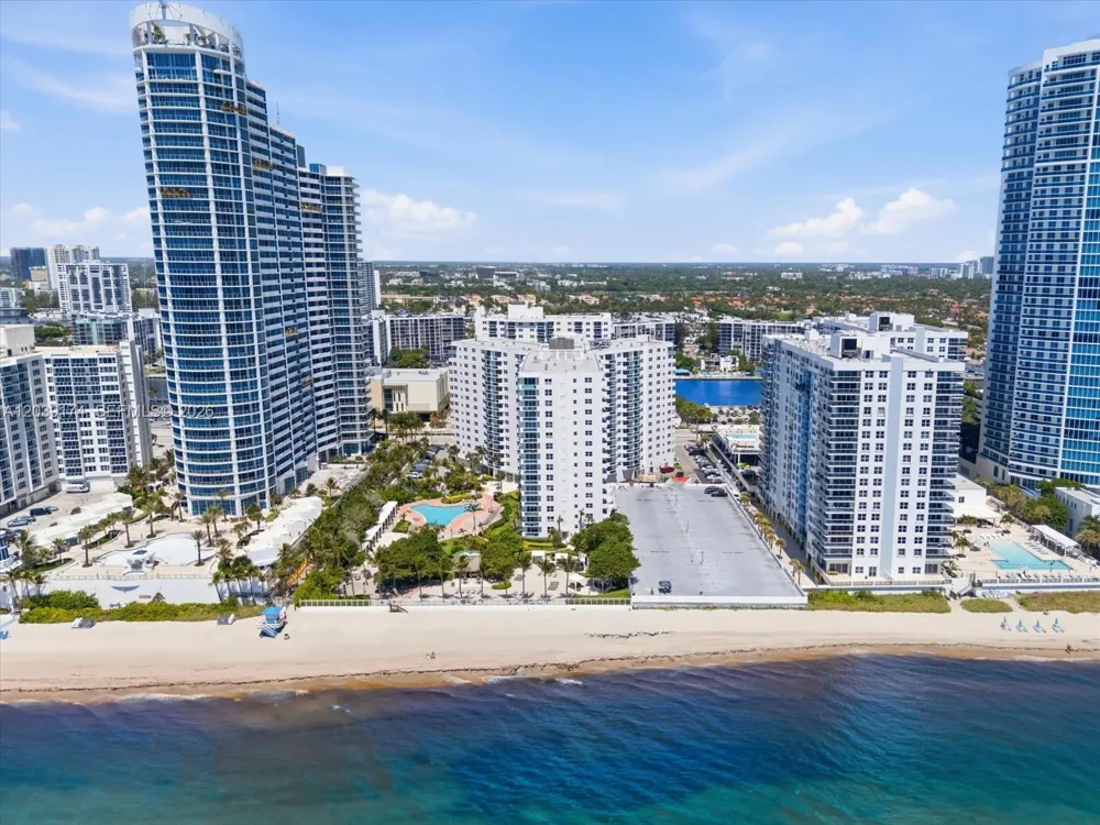 3000 S Ocean Dr #718 Hollywood, FL 33019