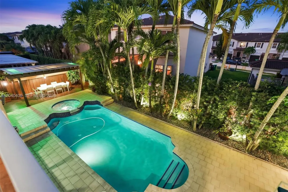 2517 SW 148th Ct Miami, FL 33185