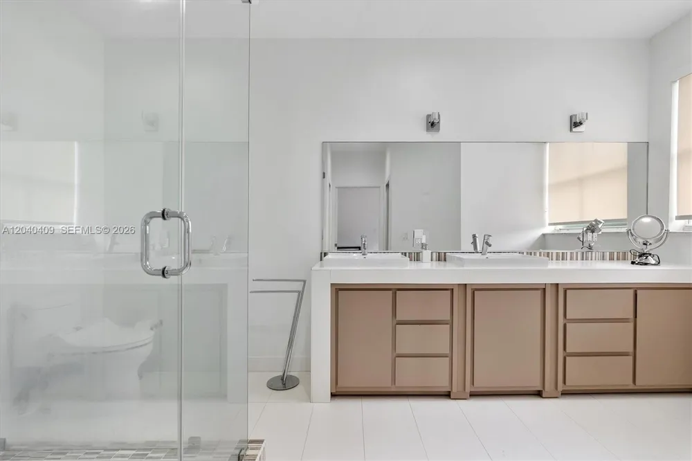 2517 SW 148th Ct Miami, FL 33185