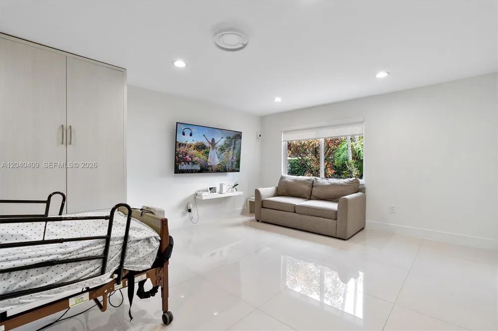2517 SW 148th Ct Miami, FL 33185