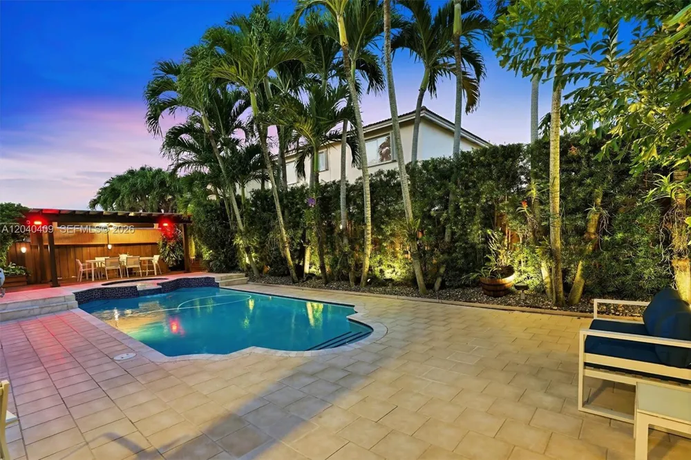 2517 SW 148th Ct Miami, FL 33185