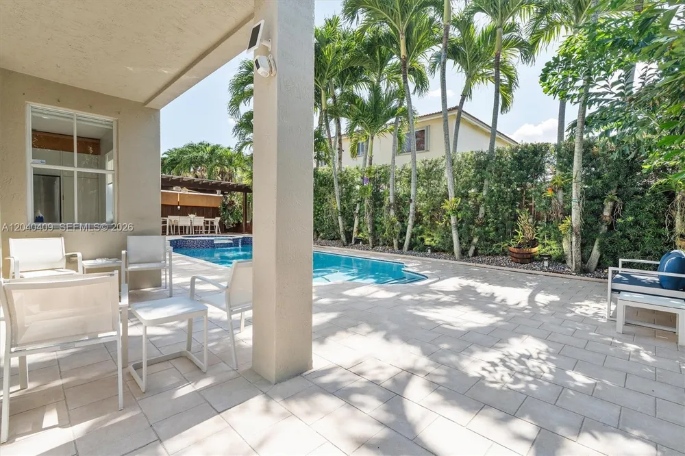 2517 SW 148th Ct Miami, FL 33185