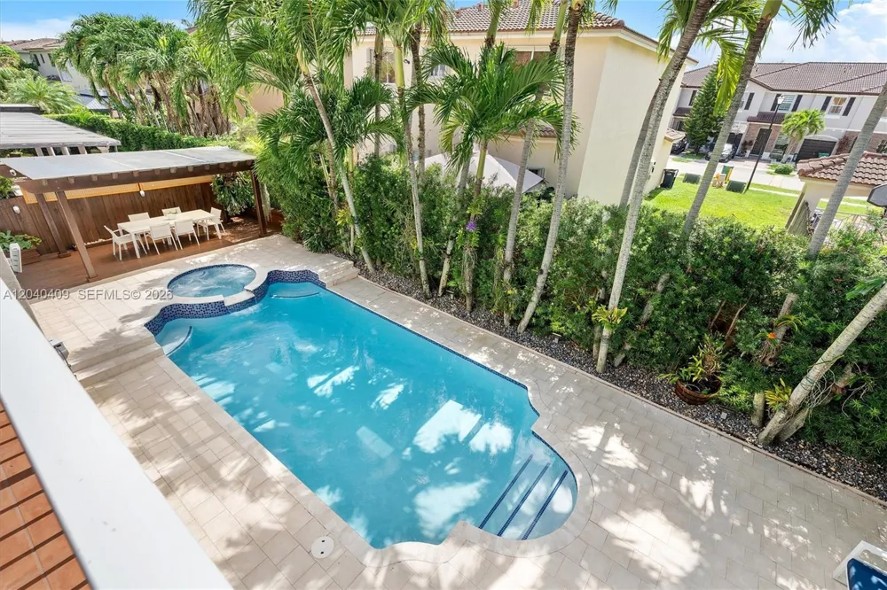 2517 SW 148th Ct Miami, FL 33185