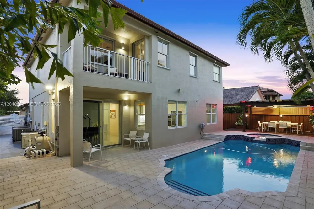 2517 SW 148th Ct Miami, FL 33185