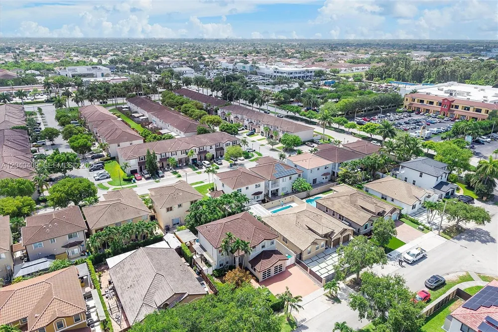 2517 SW 148th Ct Miami, FL 33185
