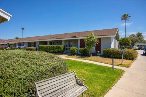 3685 Vista Campana #66