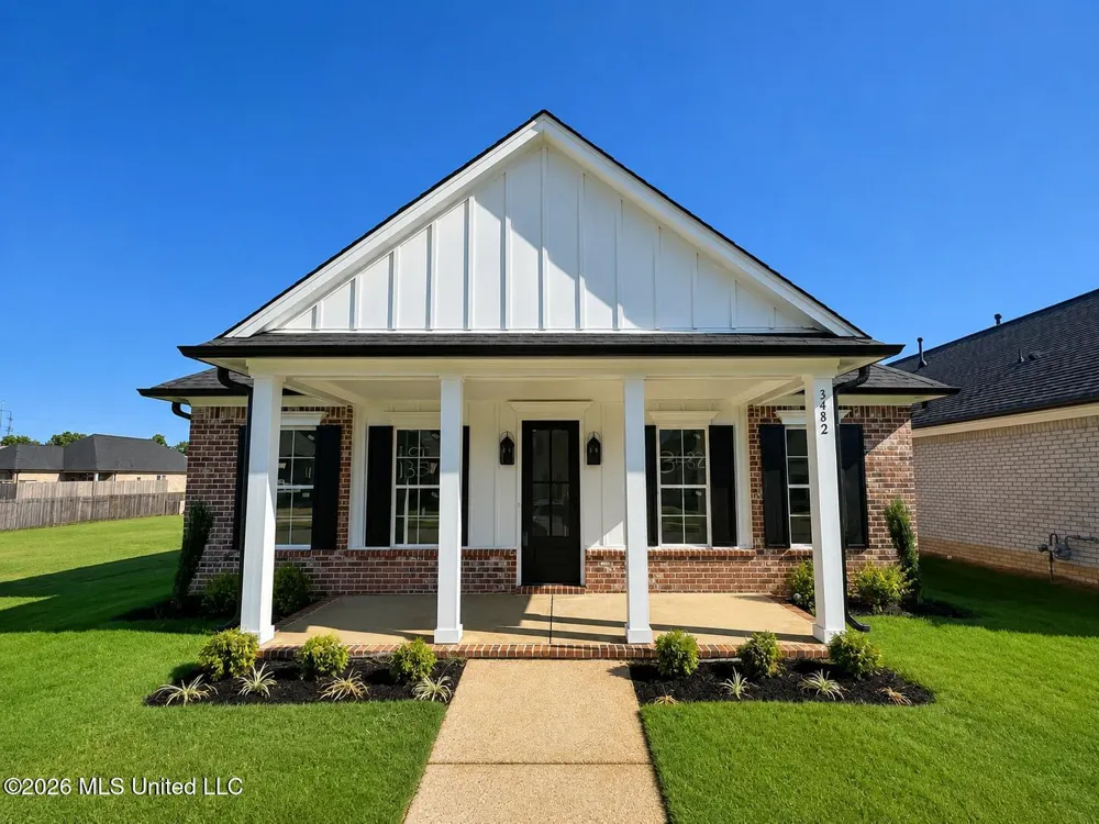 3482 Hatton Drive Nesbit, MS 38651