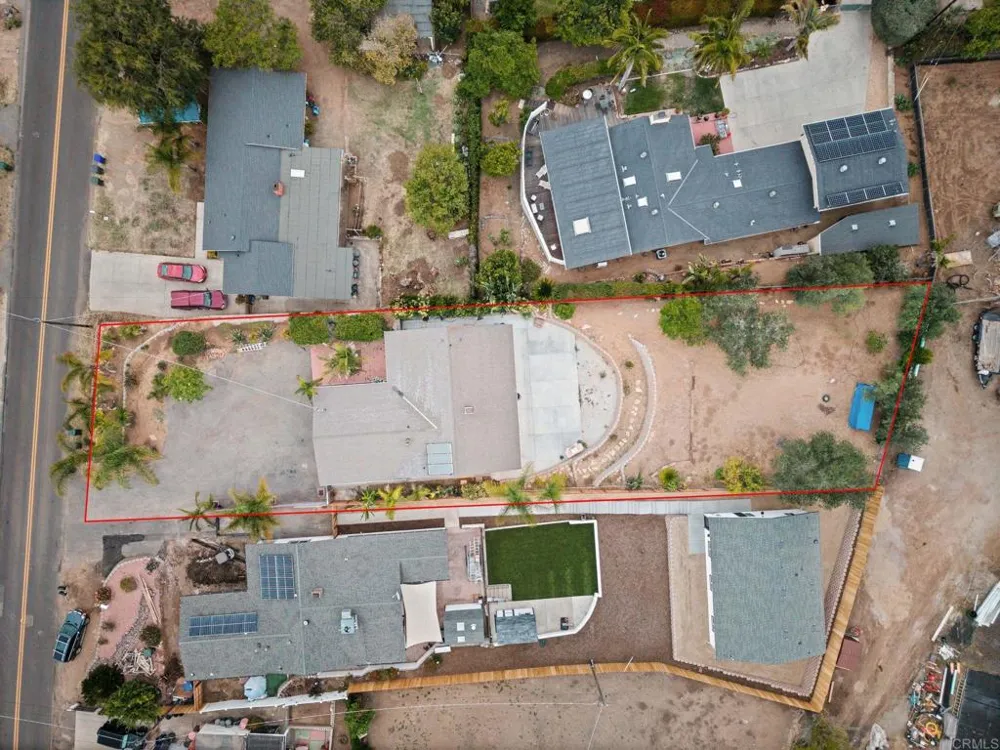 267 Hannalei Dr Vista, CA 92083