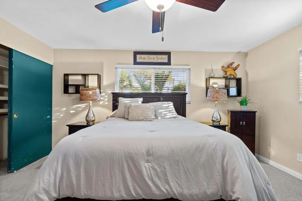 267 Hannalei Dr Vista, CA 92083