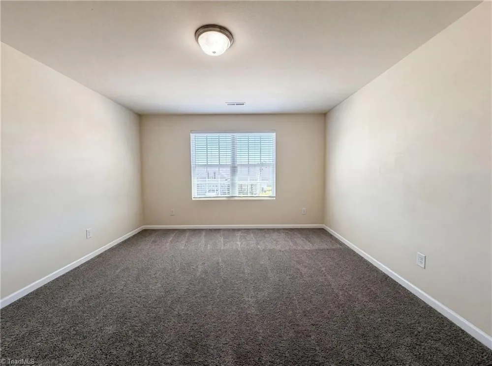 3423 Anita Glen Drive Greensboro, NC 27405