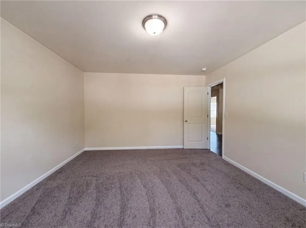 3423 Anita Glen Drive Greensboro, NC 27405