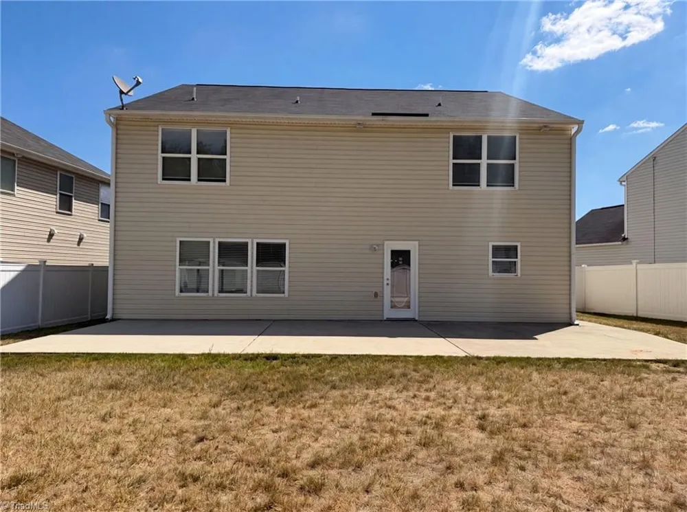 3423 Anita Glen Drive Greensboro, NC 27405