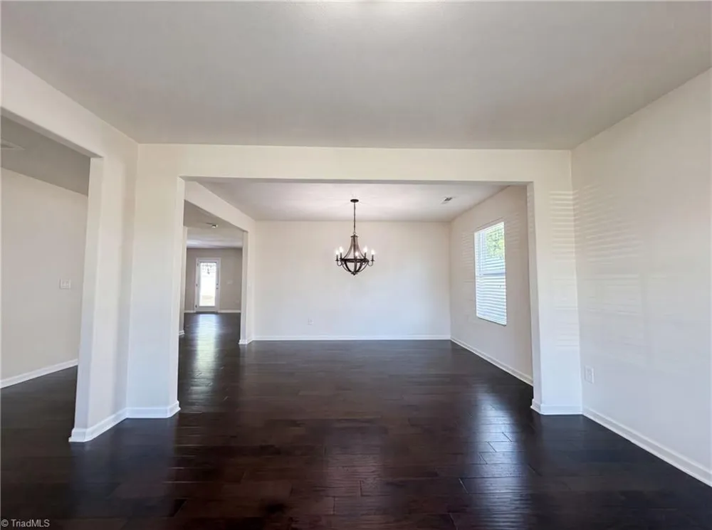 3423 Anita Glen Drive Greensboro, NC 27405