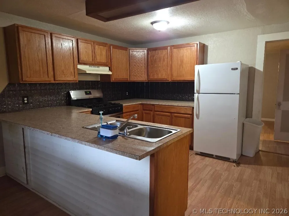 214 S 4th Eufaula, OK 74432