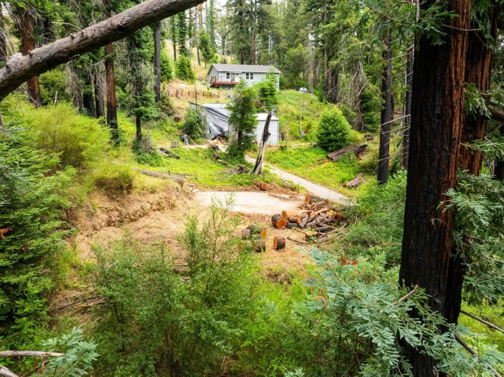 1131 Rambling Road Boulder Creek, CA 95006
