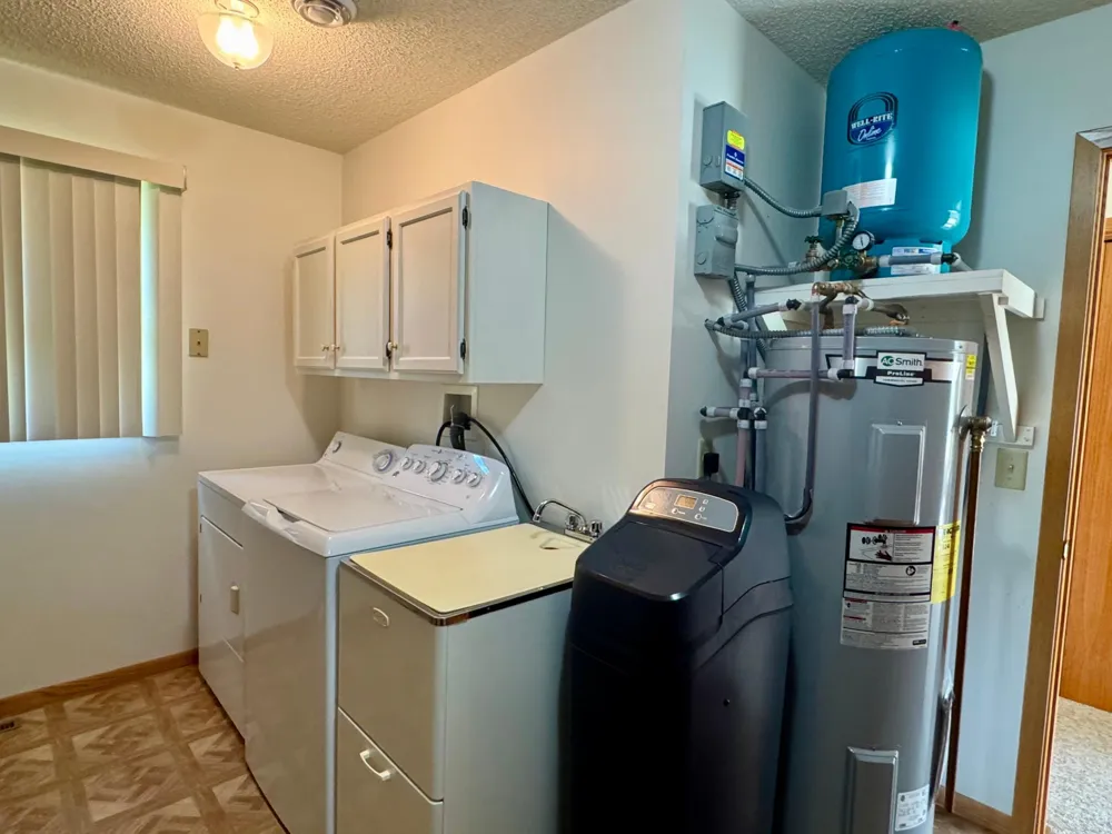21304 Farm View Drive Park Rapids, MN 56470