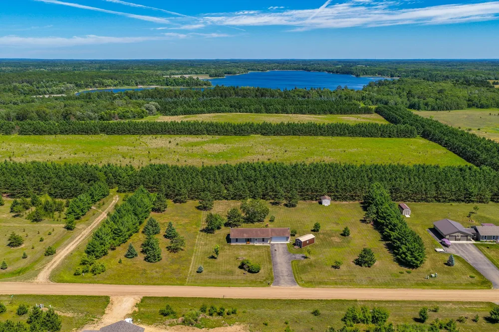 21304 Farm View Drive Park Rapids, MN 56470