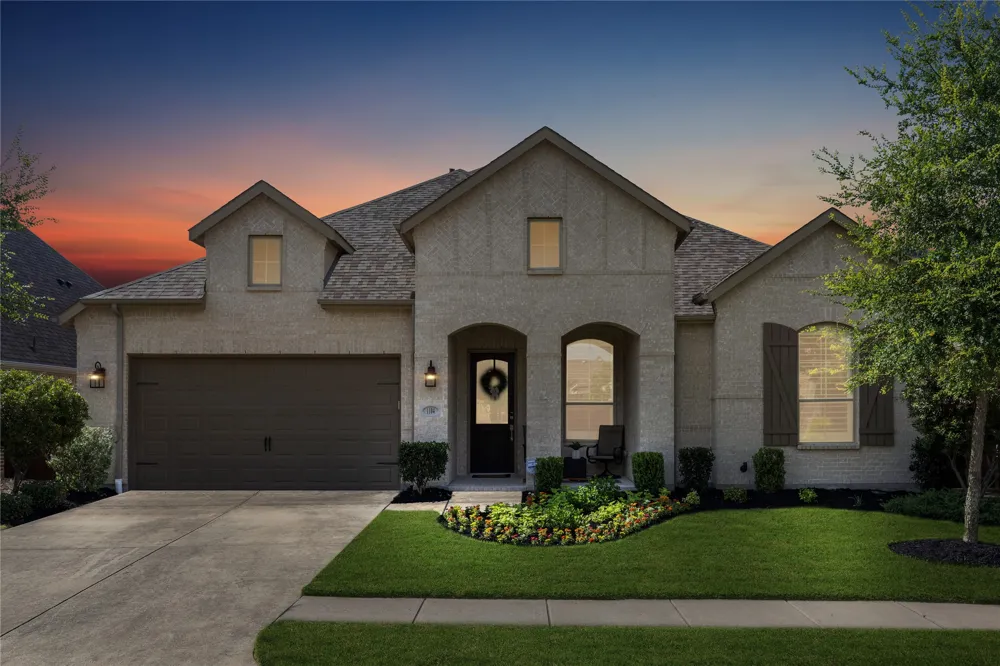 1104 Bluestem Drive Aubrey, TX 76227