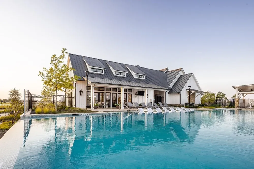 1104 Bluestem Drive Aubrey, TX 76227