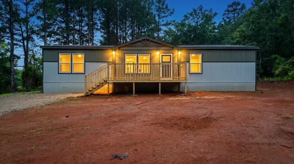 18755 County Road 4104 Lindale, TX 75771