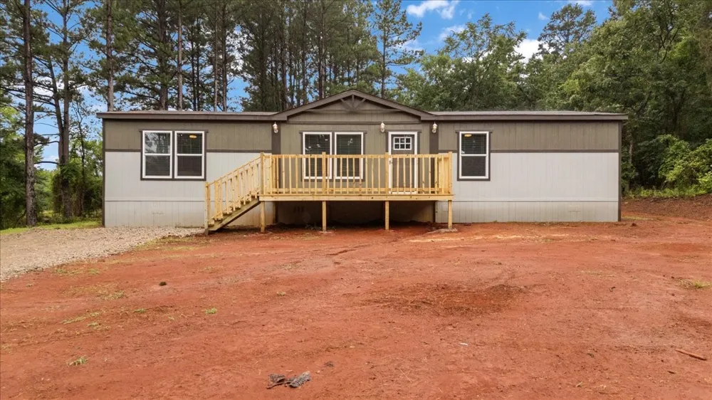 18755 County Road 4104 Lindale, TX 75771