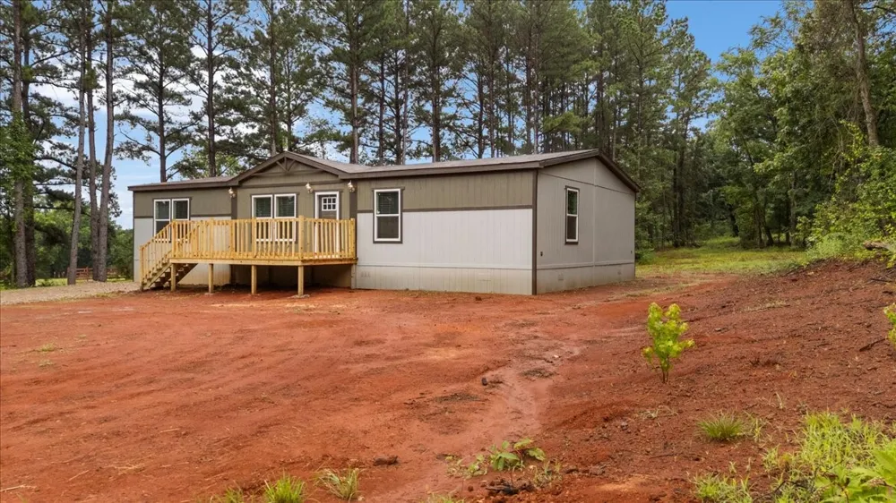 18755 County Road 4104 Lindale, TX 75771