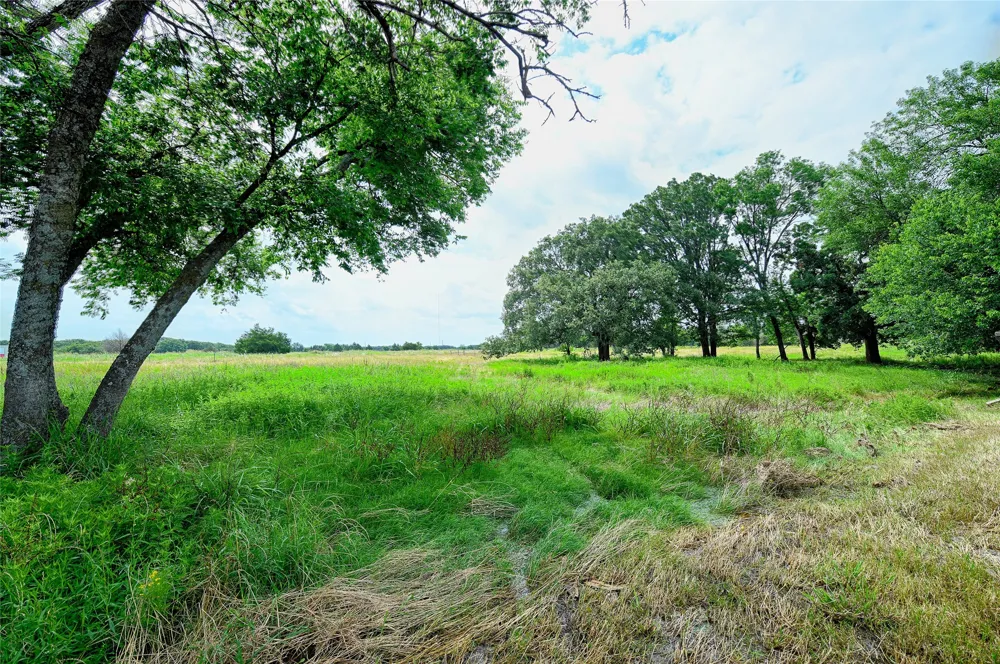 18692 County Road 334 Quinlan, TX 75474
