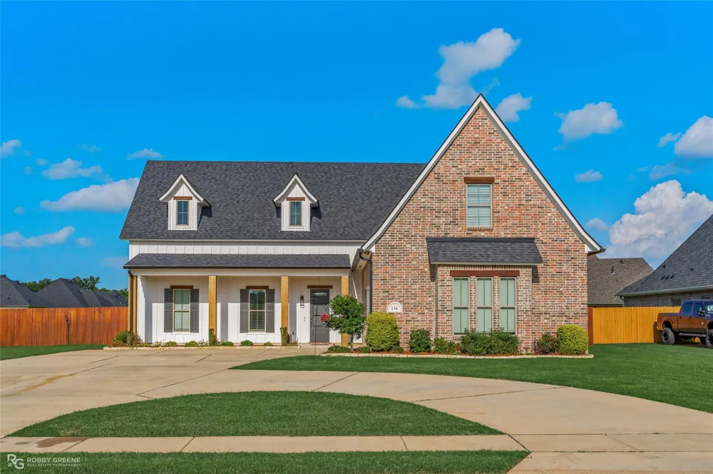 136 Sitka Loop Haughton, LA 71037