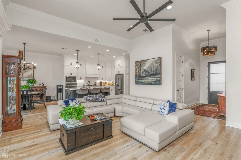 136 Sitka Loop Haughton, LA 71037