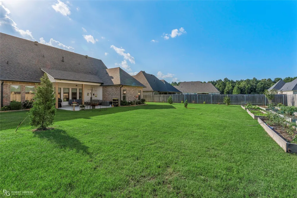 136 Sitka Loop Haughton, LA 71037