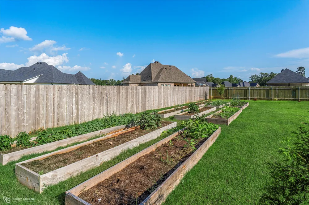 136 Sitka Loop Haughton, LA 71037