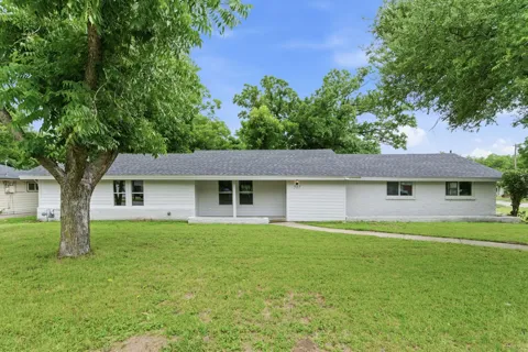 507 Country Club Road