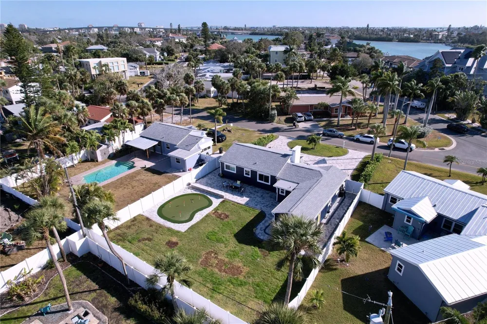 220 40TH AVENUE St Pete Beach, FL 33706