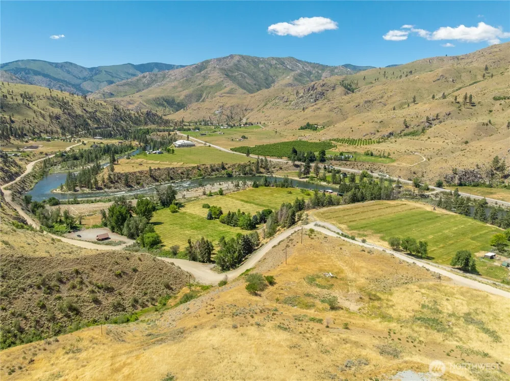 164 B Burma Road Pateros, WA 98846