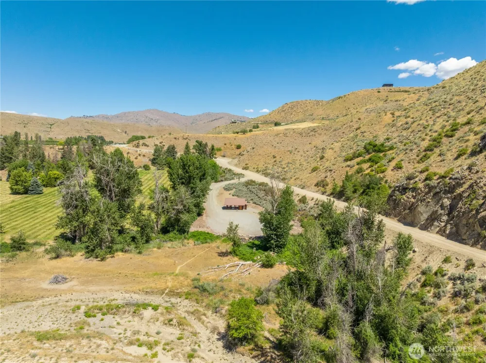 164 B Burma Road Pateros, WA 98846