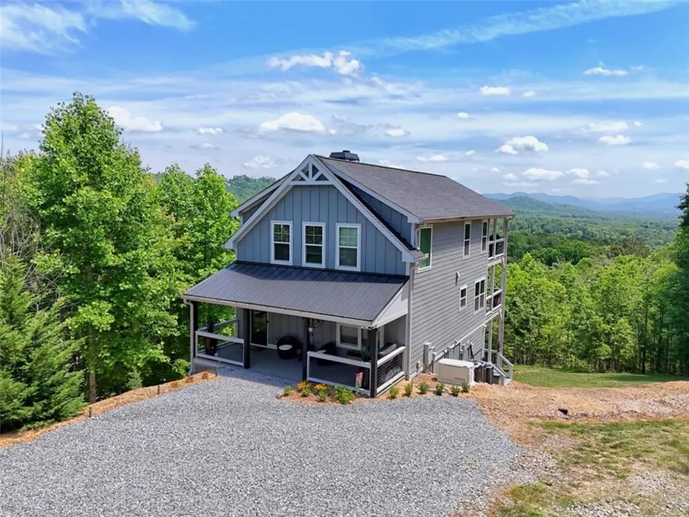 9 Queens Court Blairsville, GA 30512