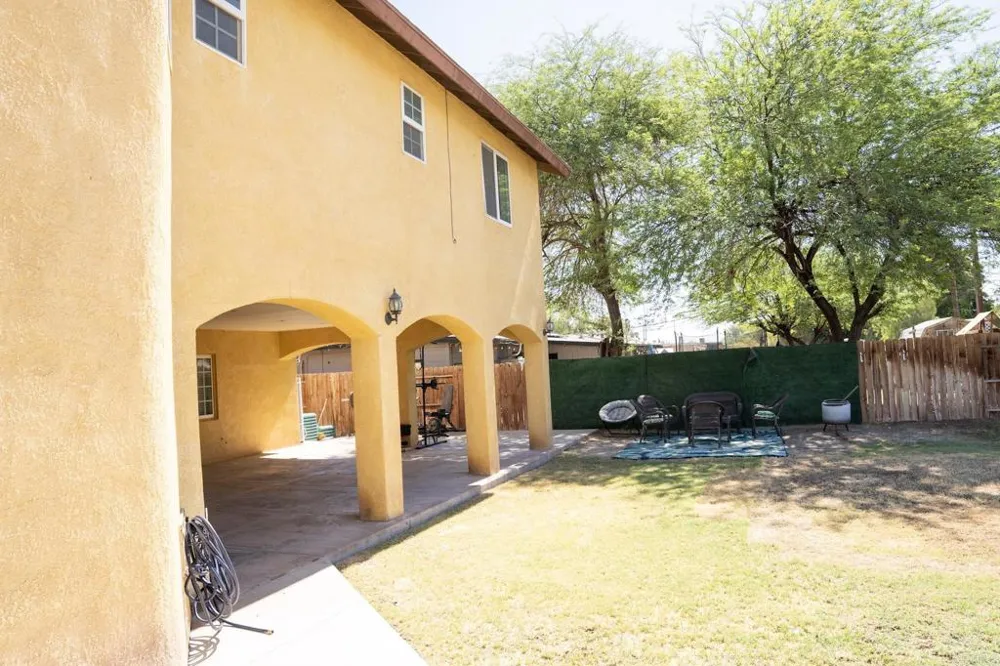 1561 W Heil Avenue El Centro, CA 92243