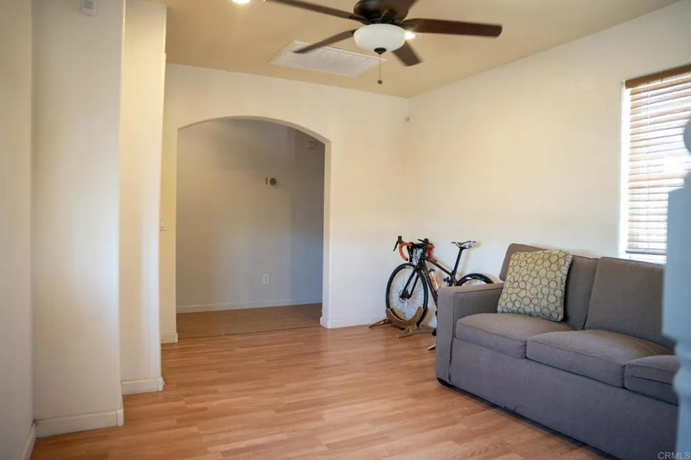 1561 W Heil Avenue El Centro, CA 92243