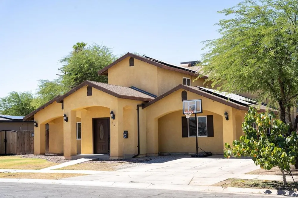 1561 W Heil Avenue El Centro, CA 92243