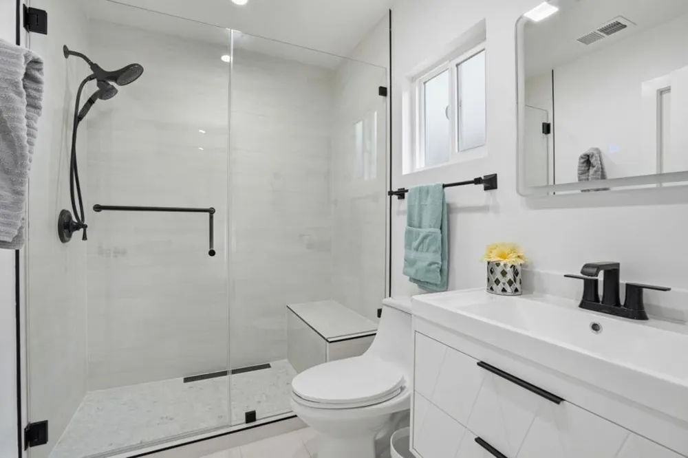27 Midway Avenue Mill Valley, CA 94941
