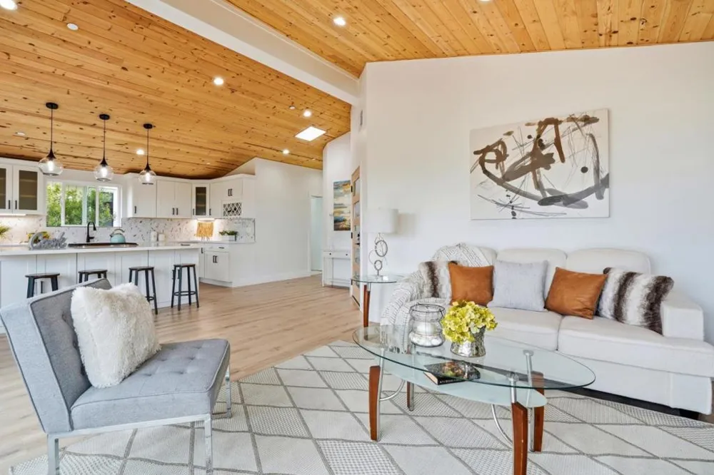 27 Midway Avenue Mill Valley, CA 94941