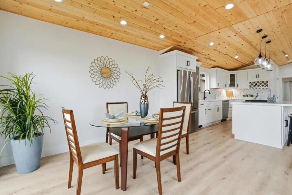 27 Midway Avenue Mill Valley, CA 94941