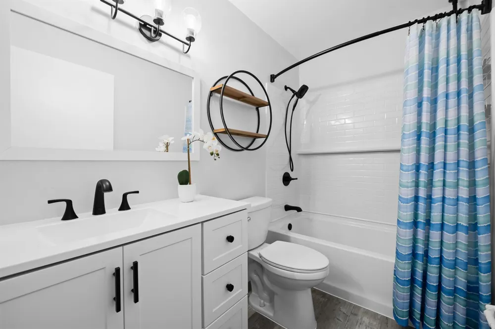 4221 SW 71st Way #4221 Davie, FL 33314