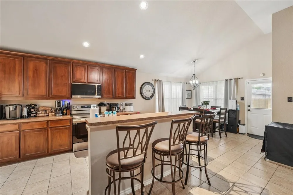 4037 Tiburon Street Fort Worth, TX 76106