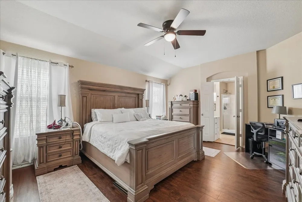 4037 Tiburon Street Fort Worth, TX 76106